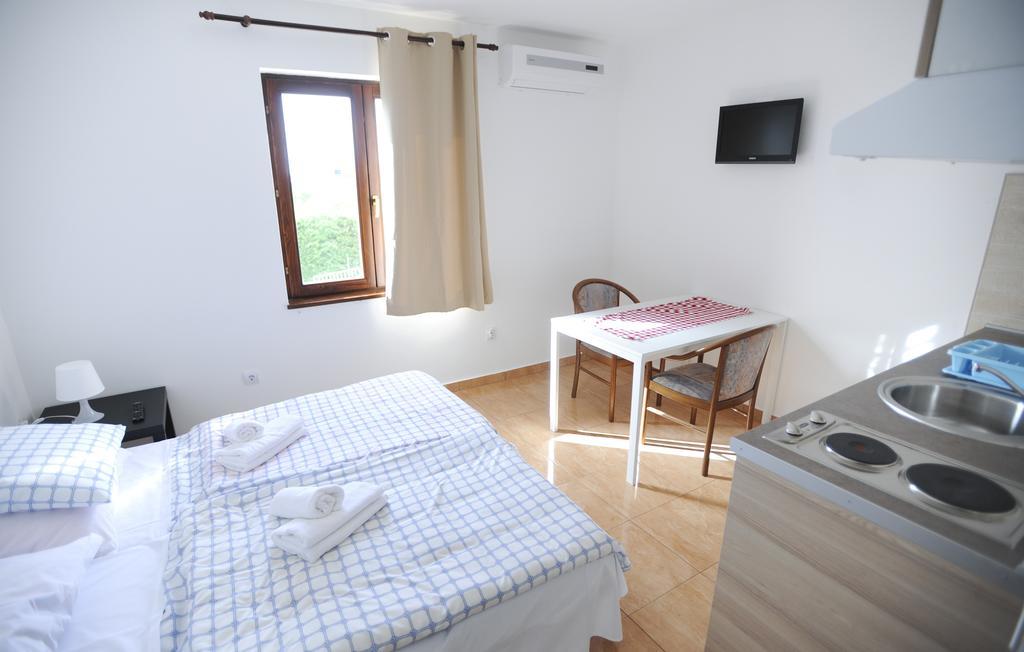 Apartments Deli Vrsi Room photo